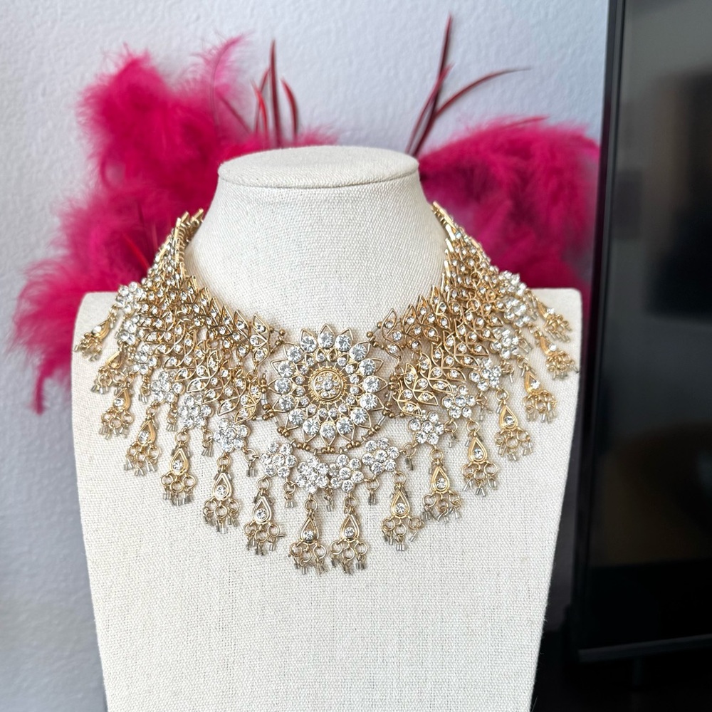 Off Park Collection Floral Pattern Collar Necklace